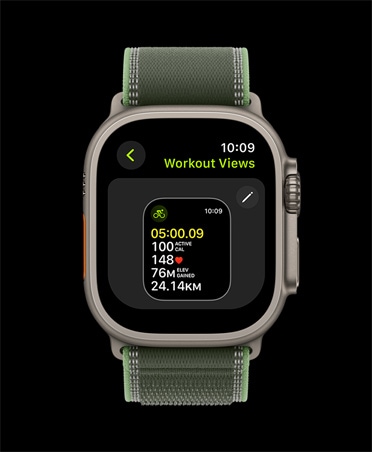 Apple Watch Ultra 3, titāna ietvars, dabīga krāsa, treniņu skatu rediģēšanas ekrāns, Trail Loop siksniņa, zaļa/neona krāsa