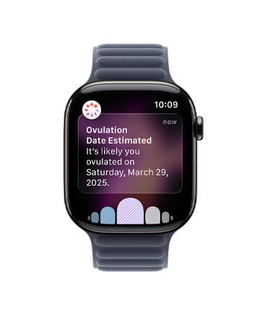 Apple Watch Series 11, culoare Gri ardezie, carcasă din titan, notificare privind data estimată de ovulație din Urmărire ciclu în aplicația Sănătate, Digital Crown, curea, brățară cu prindere magnetică, culoare Navy