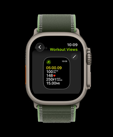 Apple Watch Ultra 3, titanium case, natural color, edit workout views screen, Trail Loop, green/neon color